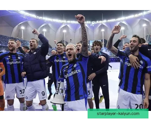 赫罗纳中场展现出色拦截能力，球队防线表现稳健值得关注