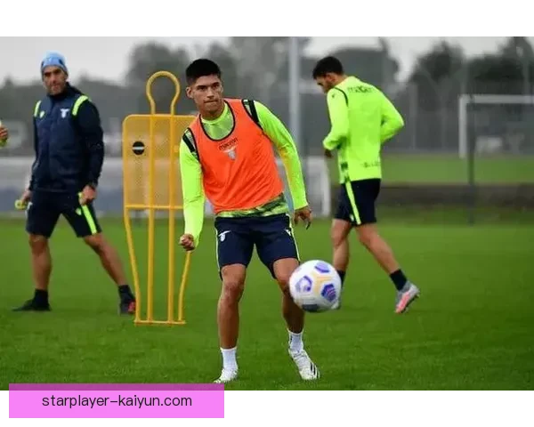 科雷亚在新赛季中面临激烈的首发位置竞争，状态备受关注