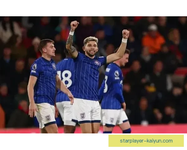 英超火热狼队状态回暖，近期表现值得关注