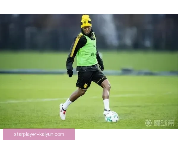 布拉加防线表现稳健，近期状态回暖引发关注